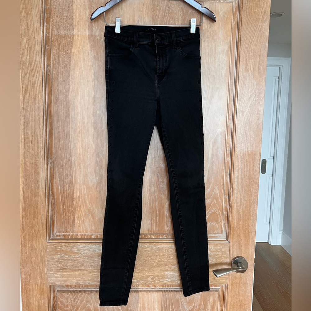 J BRAND Maria Skinny Jeans - Black Eyelet